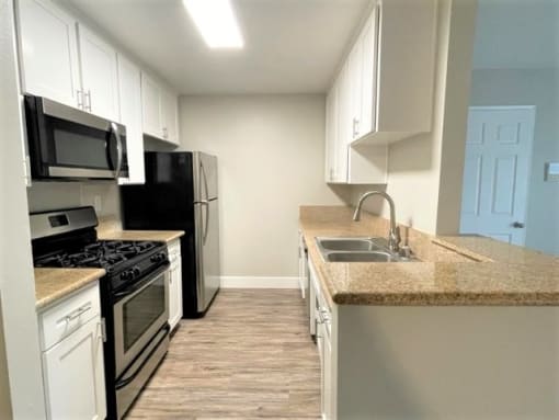 Peachgrove Apartments Kitchen Side View