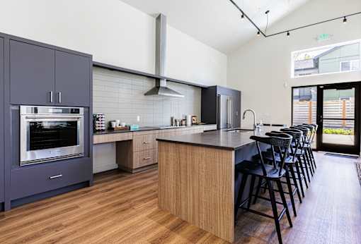 Redondo Heights Lounge Kitchen
