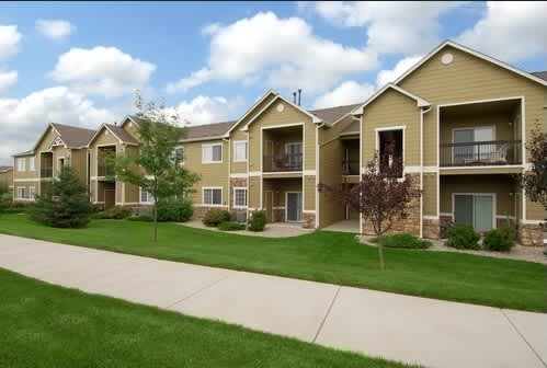 Reserve at Centerra exterior