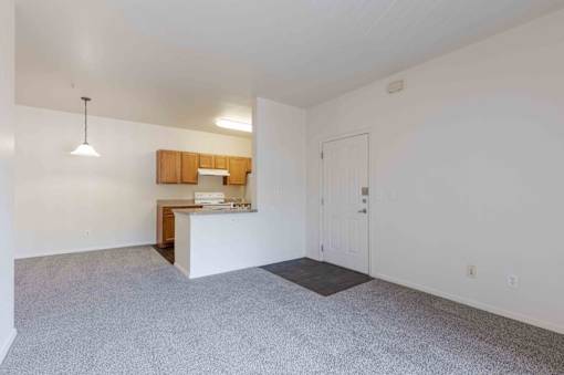 Reserve at Centerra living room