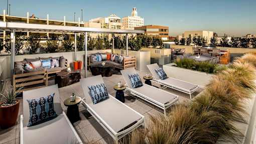 Chelsea Santa Monica Rooftop Patio