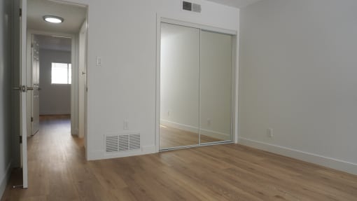 The Canyon at Sherman Oaks Unit 05 bedroom closet