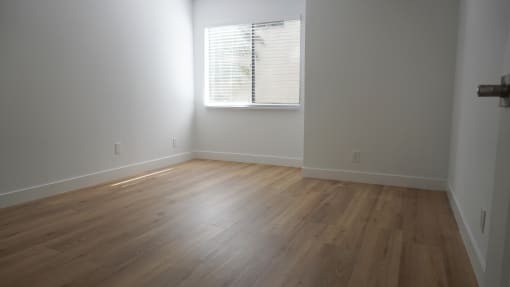 The Canyon at Sherman Oaks Unit 05 bedroom