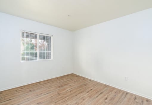 Twin Palm bedroom with vinyl flooring