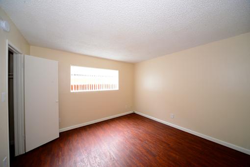 University Gardens unfurnished bedroom with window