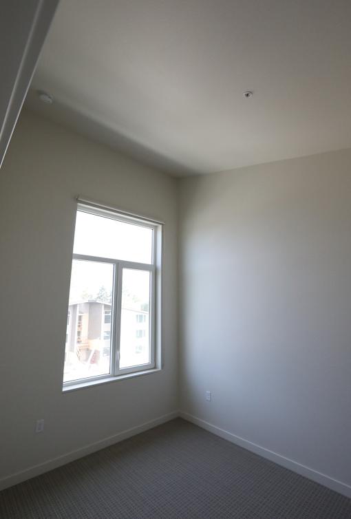 Redondo Heights Bedroom