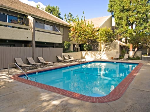 Villa Sabrina Pool Right