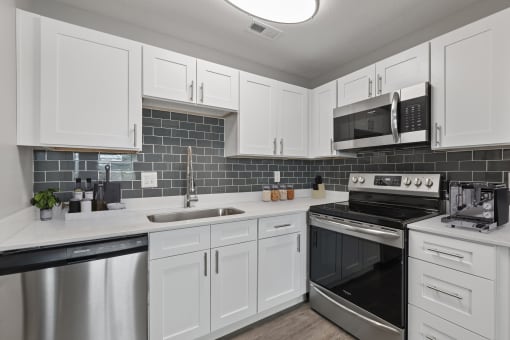 Renovated Kitchens Indianapolis - apartments for rent near me