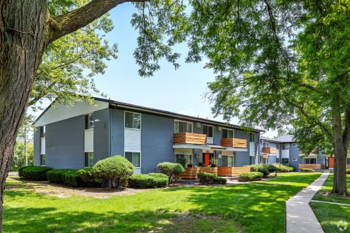 the preserve at ballantyne commons apartment exterior