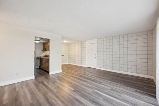 Pet-friendly 1 and 2 bedroom apartments near me! Hathaway Village is ideal for families, roommates, and anyone looking to save on rent.