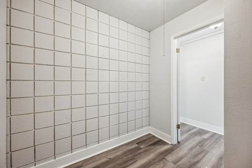 Looking for affordable apartments in Florissant? Hathaway Village offers modern touches, large closets, and a welcoming neighborhood.