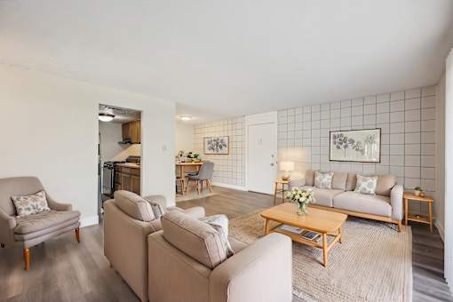 Find your next home at Hathaway Village—offering pet-friendly apartments with flexible lease terms near St. Louis.