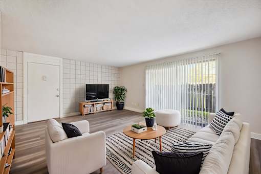 Spacious, affordable living in Florissant! Discover renovated 1-2 bedroom homes at Hathaway Village Apartments—pet-friendly and close to it all.