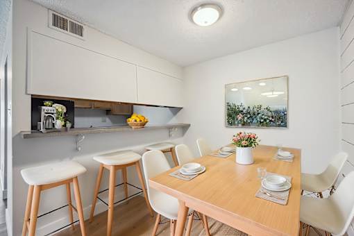 Discover your new apartment at Hathaway Village in Florissant—modern upgrades, pet-friendly living, and great access to public transit.