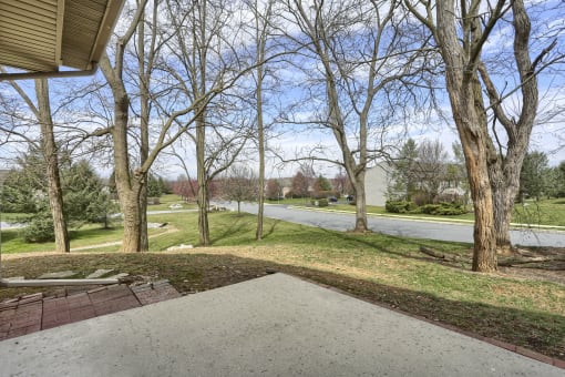 Mechanicsburg Apartments | Rockledge Townhomes |a view of the back patio