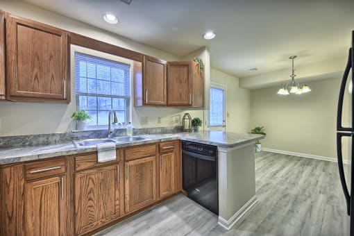 2 Bed Harrisburg Apartments | Harrisburg Townhouse Rental | Timber Ridge 