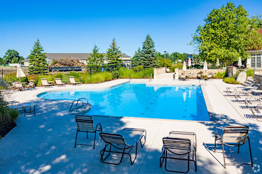 Large Outdoor Pool at The Marlowe, Fort Wayne, Indiana