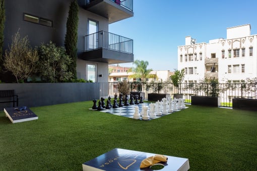 Large Chess Board at Mariposa on 3rd, Los Angeles, 90004