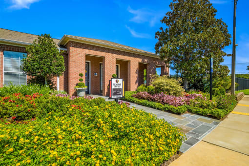 Office exterior at The Luxe of Southaven, Mississippi, 38671