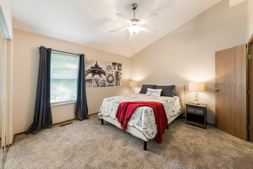 Bedroom With Expansive Windows at Parkside at Maple Canyon, Columbus, 43299