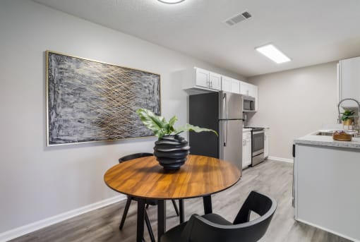 dining roomat The Luxe of Southaven, Mississippi, 38671