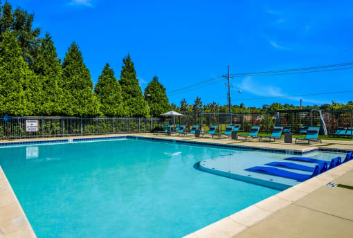 Swimming Pool at The Luxe of Southaven, Southaven, MS, 38671