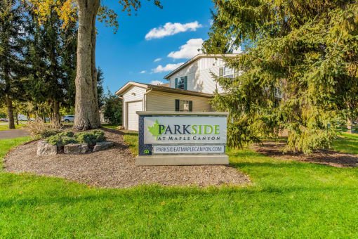 Property Signage at Parkside at Maple Canyon, Columbus, OH