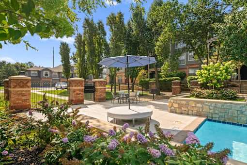 Swimming Pool at Crescent Apartment Homes, Lenexa, 66219