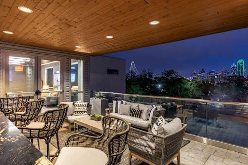 rooftop lounge in our luxury west dallas apartments
