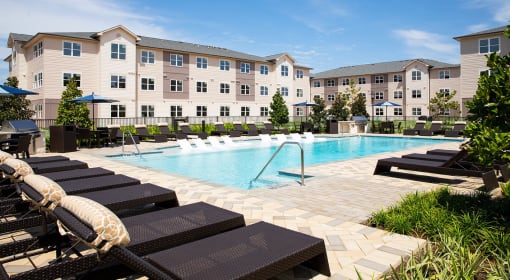 royal spring apartments