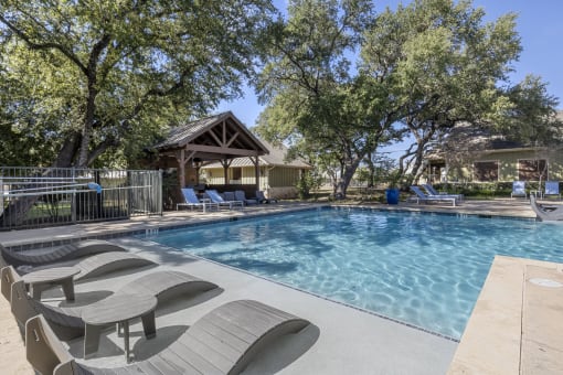 sparkling pool in san antonio apartments