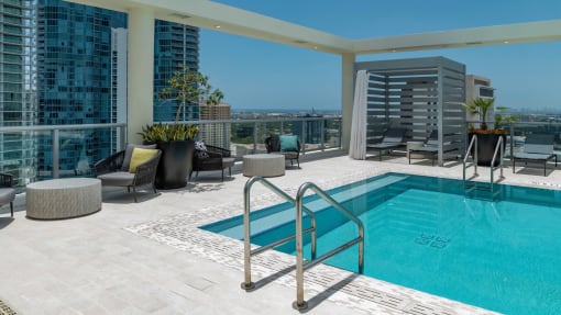 Pool Apartment Fort Lauderdale