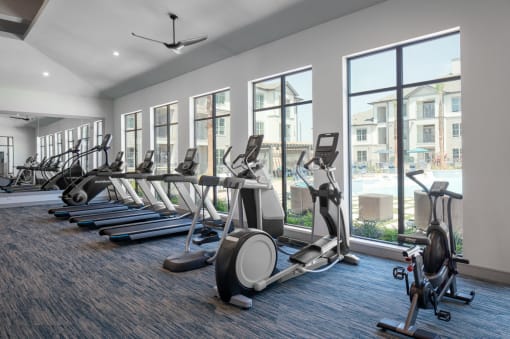 royal sienna apartments in missouri city texas
