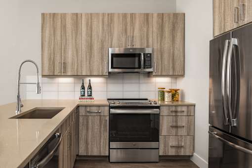 beautiful cabinets with appliances