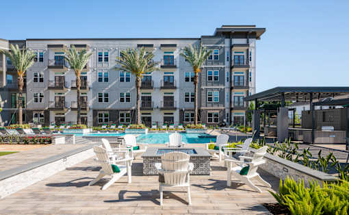 poolside fire pit with seats
