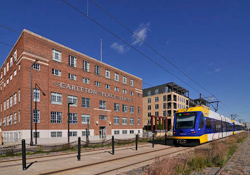Raymond Ave Green Line Station Light Rail