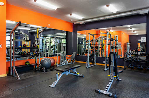 24/7 Fitness Center
