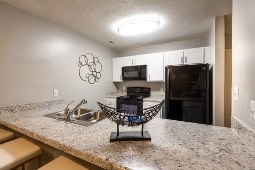 Granite Countertop Kitchen at The Summit at Avent Ferry, Raleigh, 27606