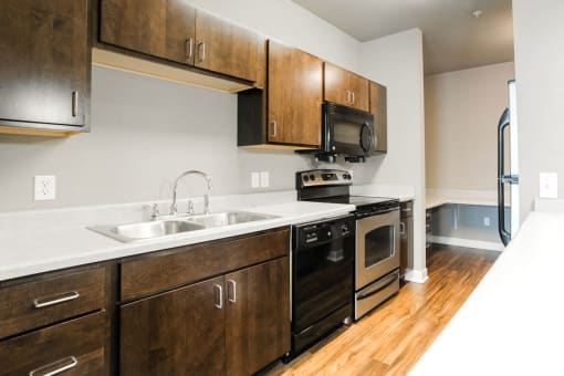 The Cole Apartments in Columbus, Indinana, Columbus apartments near Cummins, Columbus Indiana rentals, One bedroom apartment in Columbus Indiana, Two Bedroom, 1 Bedroom, 200 Jackson St Columbus IN