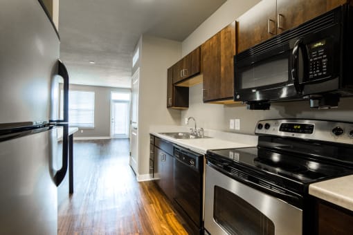 The Cole Apartments in Columbus, Indinana, Columbus apartments near Cummins, Columbus Indiana rentals, One bedroom apartment in Columbus Indiana, Two Bedroom, 1 Bedroom, 200 Jackson St Columbus IN