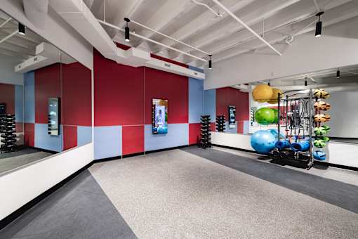 Cole Motor Apartments – Functional Training Studio