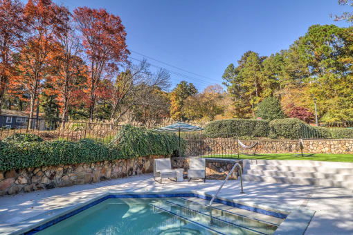 Hot tub at Rosemont Vinings Ridge Apartments, Atlanta, Georgia