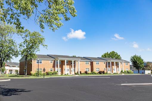 Exterior Landscape at Gramercy Apartments, Indiana