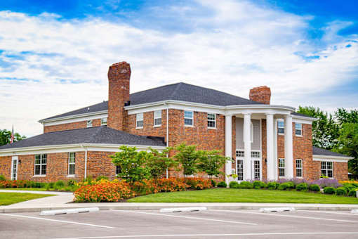 Elegant Exterior View at Gramercy Apartments, Indiana, 46032