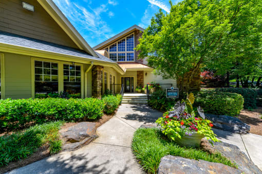 Courtyard Garden at Rosemont Vinings Ridge, Atlanta, GA, 30339