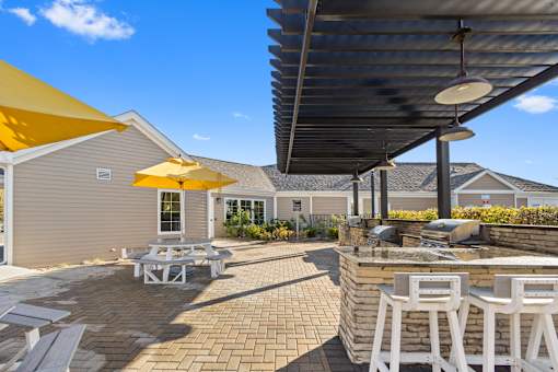 BBQ at The Winds at Poplar Creek Apartments , Schaumburg, 60194