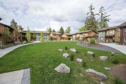 Green Space at Bridge Meadows Beaverton 55+, Beaverton, OR