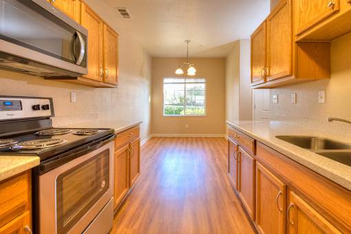 Kitchen at LINCOLN GARDENS APARTMENTS, Napa, CA