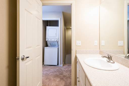 Bathroom at LINCOLN GARDENS APARTMENTS, Napa, CA 94559