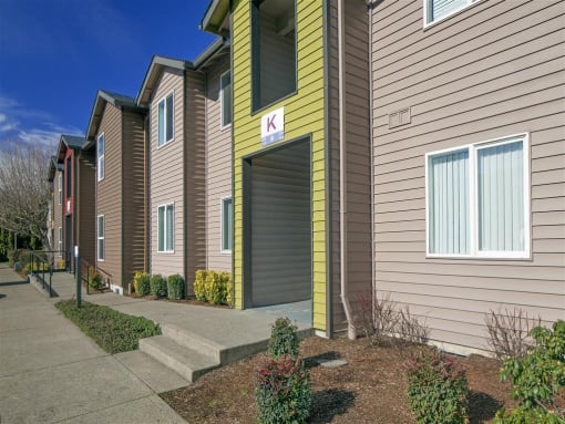 Exterior view of buildings at TOWNSHIP Apartments, Oregon 97013